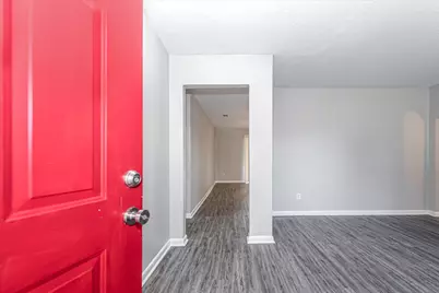 5106 Tavenor Lane, Houston, TX 77048 - Photo 2