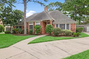 1807 Lowell Ct, Katy, TX 77494 - Photo 2
