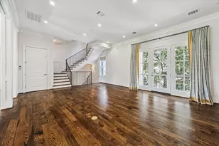 2413 Mimosa Dr, Houston, TX 77019 - Photo 16