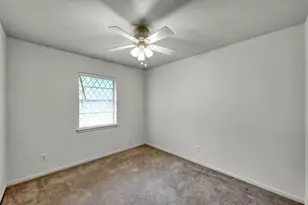 16722 Bryants Cir, Conroe, TX 77306 - Photo 22