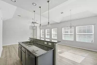 1204 Parkhurst Avenue, Cleveland, TX 77327 - Photo 12