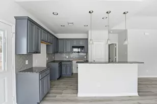 1204 Parkhurst Ave, Cleveland, TX 77327 - Photo 10