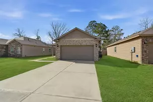 1204 Parkhurst Ave, Cleveland, TX 77327 - Photo 2