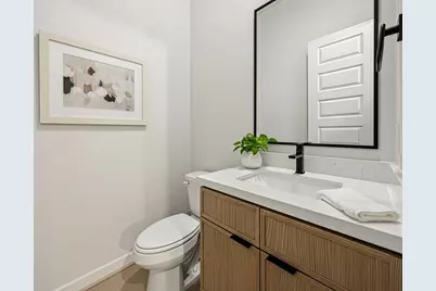 525 Hillwood Heights Drive, Houston, TX 77091 - Photo 20