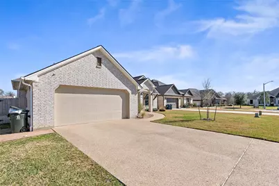 3006 Nobel Court, Bryan, TX 77808 - Photo 6
