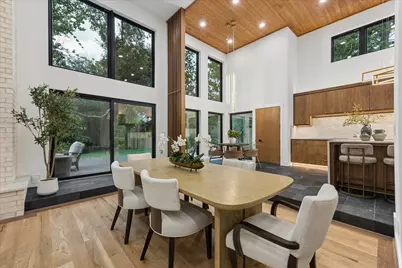 16 Pine Creek Lane, Houston, TX 77055 - Photo 14