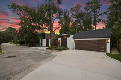 16 Pine Creek Lane, Houston, TX 77055 - Photo 1