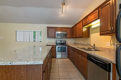 5031 Pine Ave Avenue #C1, Pasadena, TX 77503 - Photo 4