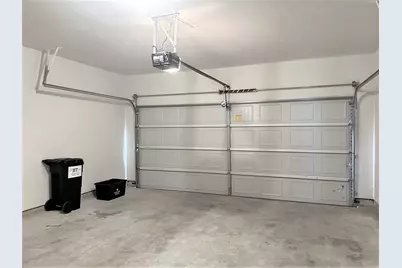 8656 Hollyoaks Creek Lane, Houston, TX 77063 - Photo 26