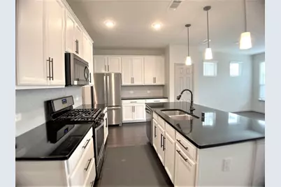 8656 Hollyoaks Creek Lane, Houston, TX 77063 - Photo 8