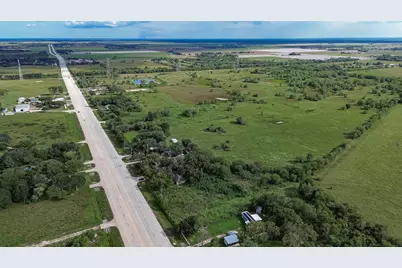 17636 Highway 36, Guy, TX 77444 - Photo 16