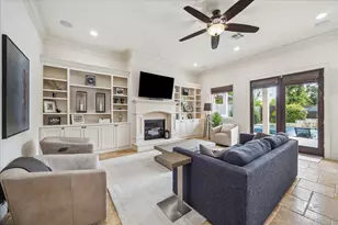 1249 Gardenia Dr, Houston, TX 77018 - Photo 4