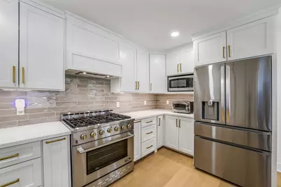 9306 Rosstown Way, Houston, TX 77080 - Photo 14