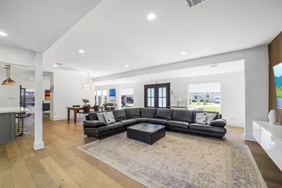 9306 Rosstown Way, Houston, TX 77080 - Photo 8