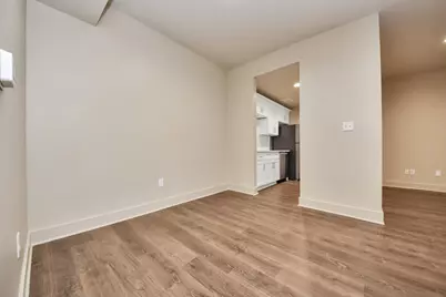 2829 Timmons Lane #201, Houston, TX 77027 - Photo 8