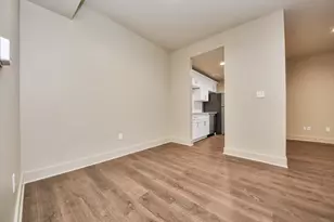 2829 Timmons Ln, Houston, TX 77027 - Photo 8