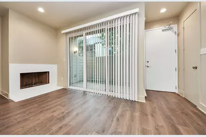 2829 Timmons Lane #201, Houston, TX 77027 - Photo 6