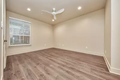 2829 Timmons Lane #201, Houston, TX 77027 - Photo 18