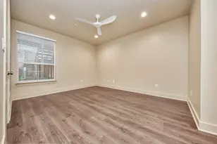 2829 Timmons Ln, Houston, TX 77027 - Photo 18