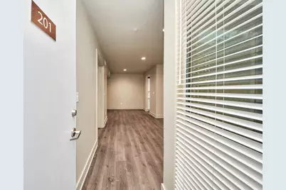 2829 Timmons Lane #201, Houston, TX 77027 - Photo 2