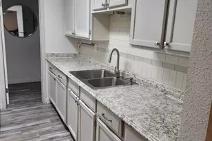 7400 Bellerive Dr, Houston, TX 77036 - Photo 18