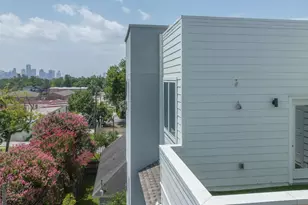 1003 Kern St, Houston, TX 77009 - Photo 10