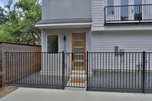 1003 Kern St, Houston, TX 77009 - Photo 2