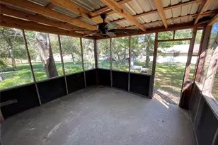181 Greenleaf Ln, Conroe, TX 77304 - Photo 14