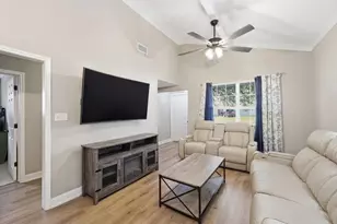 2323 Ave A, Nederland, TX 77627 - Photo 2