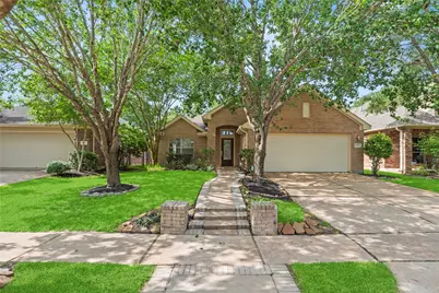 18323 S Elizabeth Shore Loop, Cypress, TX 77433 - Photo 2