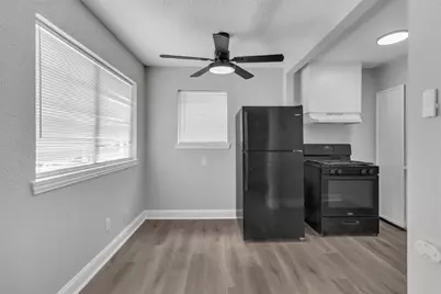 3613 Crane Street Unit 4, Houston, TX 77026 - Photo 4
