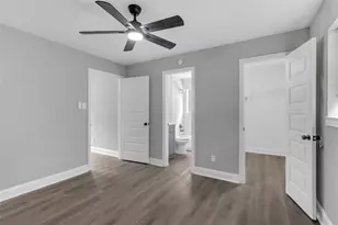 3613 Crane St, Houston, TX 77026 - Photo 8