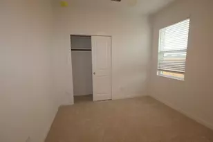 7826 Jade Crst Dr, Angleton, TX 77515 - Photo 8