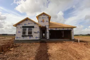 7826 Jade Crst Dr, Angleton, TX 77515 - Photo 2