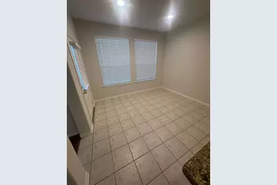 127 W Burberry Circle, Conroe, TX 77384 - Photo 8