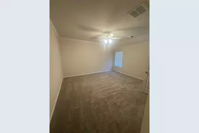 127 W Burberry Circle, Conroe, TX 77384 - Photo 12