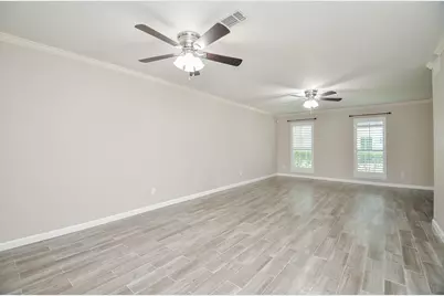 13074 Trail Hollow Drive #3074, Houston, TX 77079 - Photo 10