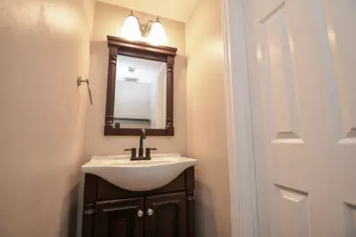 13074 Trail Hollow Drive #3074, Houston, TX 77079 - Photo 32