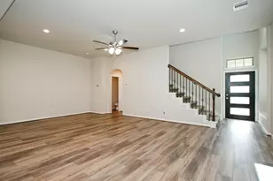 239 Biltmore Loop, Montgomery, TX 77316 - Photo 10