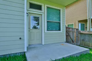 239 Biltmore Loop, Montgomery, TX 77316 - Photo 34