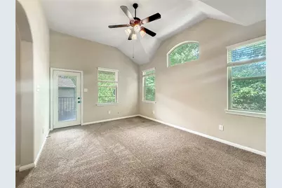 26 Cheswood Manor Drive, The Woodlands, TX 77382 - Photo 16