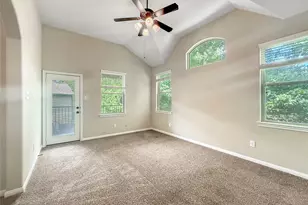26 Cheswood Manor Drive, The Woodlands, TX 77382 - Photo 16