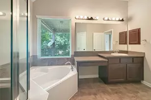 26 Cheswood Manor Drive, The Woodlands, TX 77382 - Photo 18
