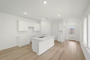 23157 Teakwood Hills Dr, Splendora, TX 77372 - Photo 2