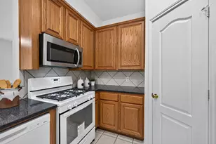 3623 Fallen Palms Ct, Houston, TX 77042 - Photo 8