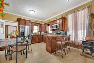 230 Lenox St, Houston, TX 77011 - Photo 8