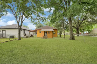 230 Lenox Street, Houston, TX 77011 - Photo 20