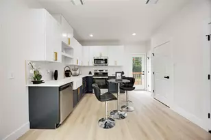 2118 Des Chaumes St, Houston, TX 77026 - Photo 12