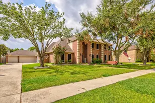 2402 Sarasota Dr, Friendswood, TX 77546 - Photo 42
