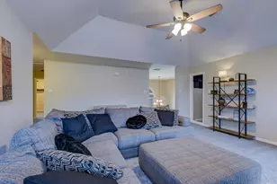 2402 Sarasota Dr, Friendswood, TX 77546 - Photo 26